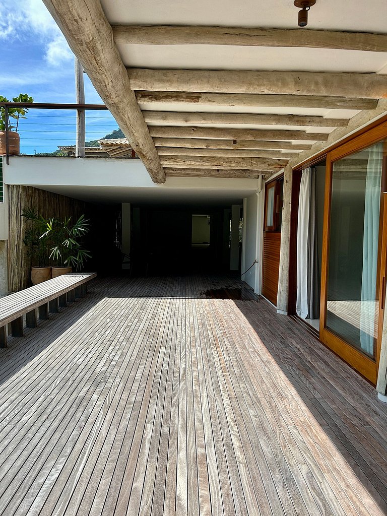 Condomínio, vista, piscina e espaço gourmet