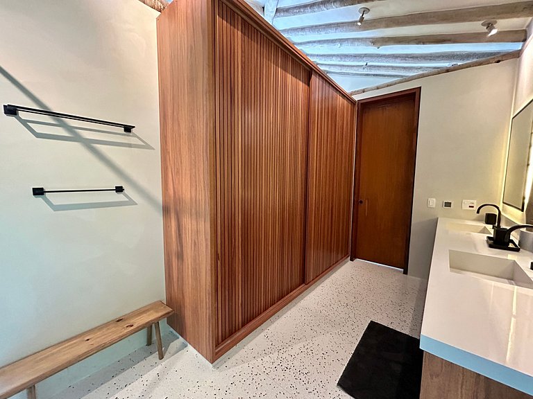 Condomínio, vista, piscina e espaço gourmet