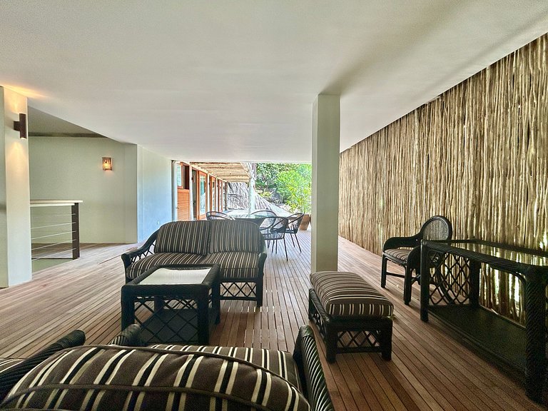 Condomínio, vista, piscina e espaço gourmet