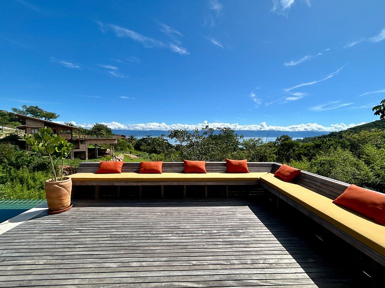 Condomínio, vista, piscina e espaço gourmet