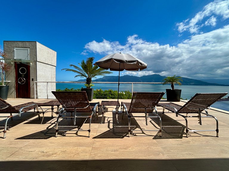 Visual deslumbrante, piscina e churrasqueira
