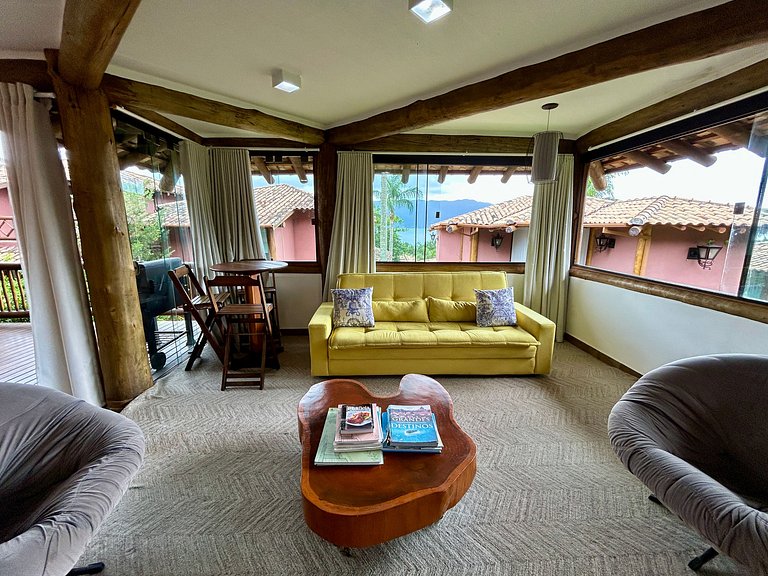 Casa em condomínio de luxo