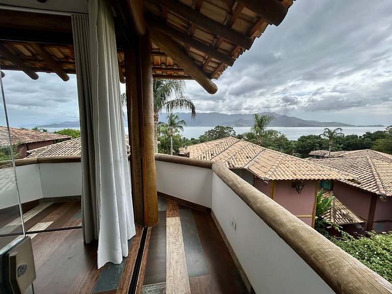 Casa em condomínio de luxo