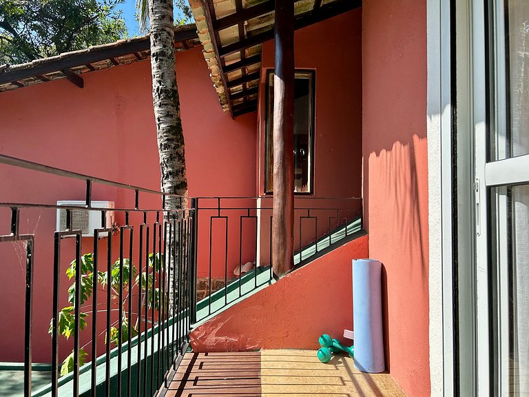 Costeira acesso ao mar, piscina e vista magnífica