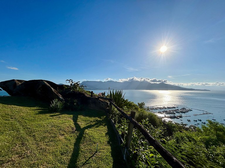 Condomínio, mirante, vista e jacuzzi aquecida