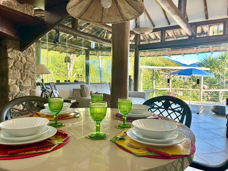 Condomínio, mirante, vista e jacuzzi aquecida