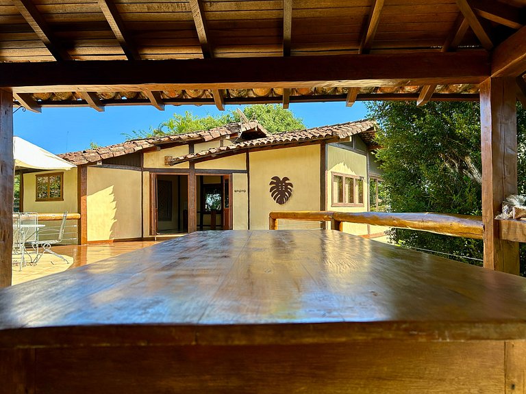 Condomínio, vista, churrasqueira e piscina