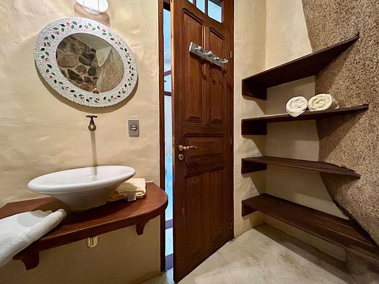 Condomínio, vista, churrasqueira e piscina
