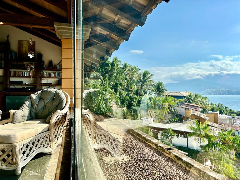 Vista mar, piscina, sauna e espaço gourmet