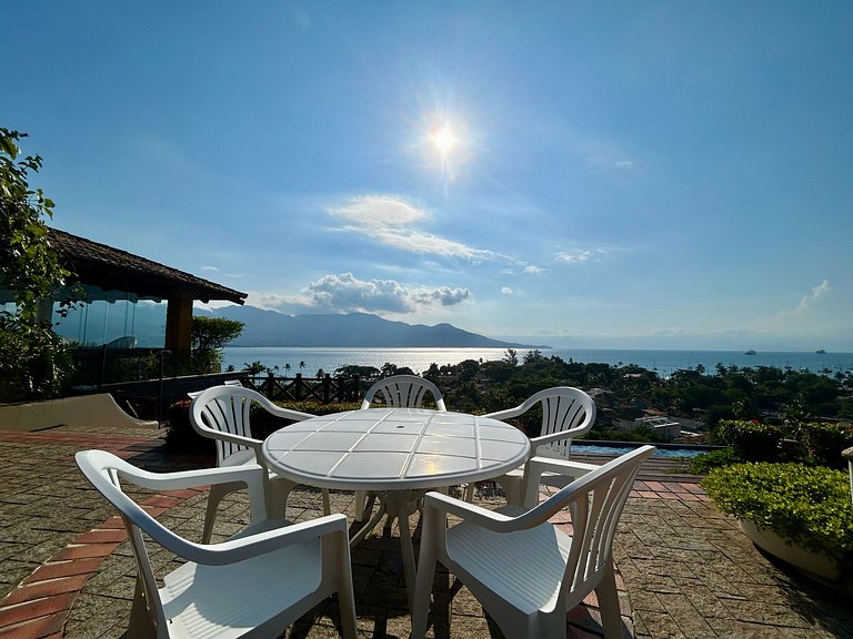 Vista mar, piscina, sauna e espaço gourmet