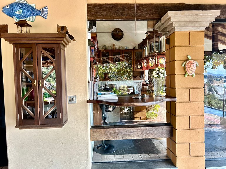 Vista mar, piscina, sauna e espaço gourmet
