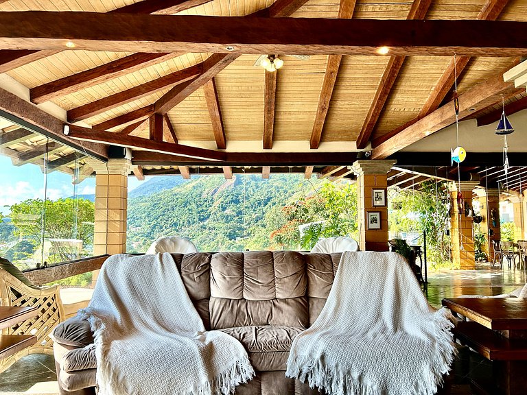 Vista mar, piscina, sauna e espaço gourmet