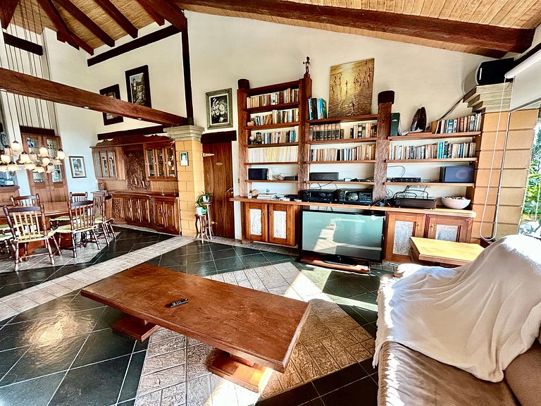 Vista mar, piscina, sauna e espaço gourmet