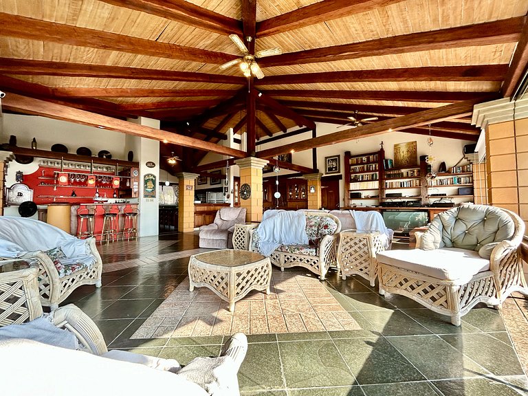 Vista mar, piscina, sauna e espaço gourmet