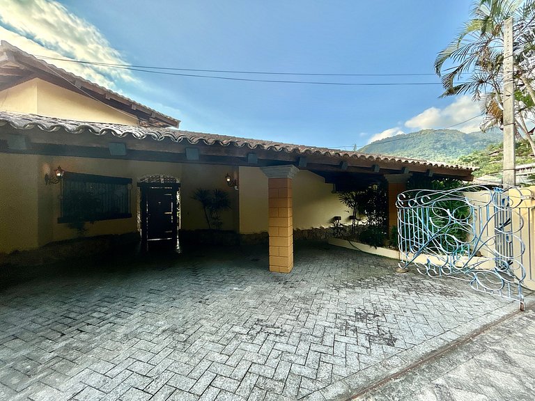 Vista mar, piscina, sauna e espaço gourmet