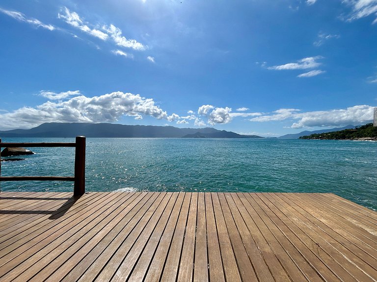 Píer, academia, sauna, piscina e churrasqueira