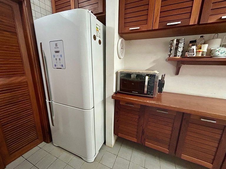 Píer, academia, sauna, piscina e churrasqueira