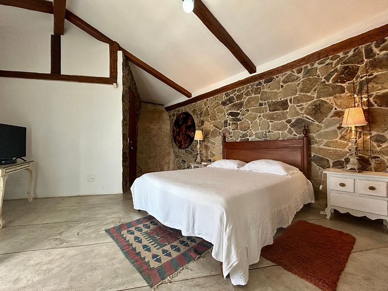 Píer, academia, sauna, piscina e churrasqueira