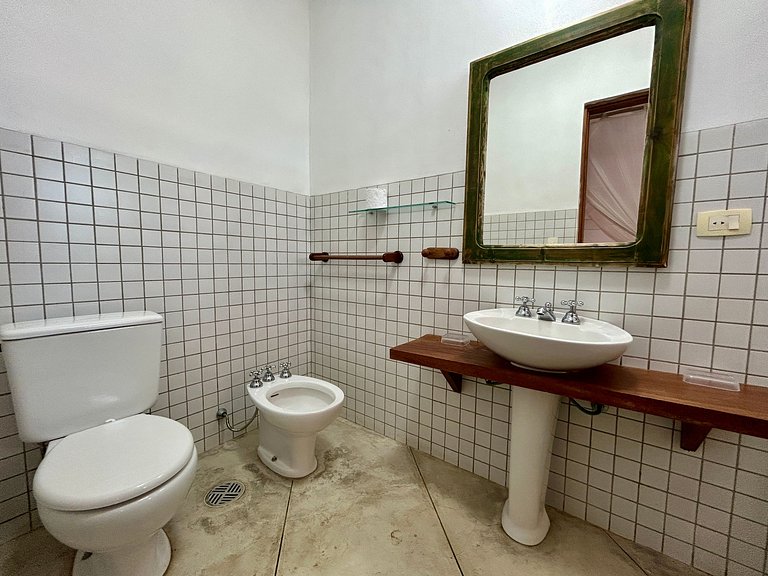 Píer, academia, sauna, piscina e churrasqueira