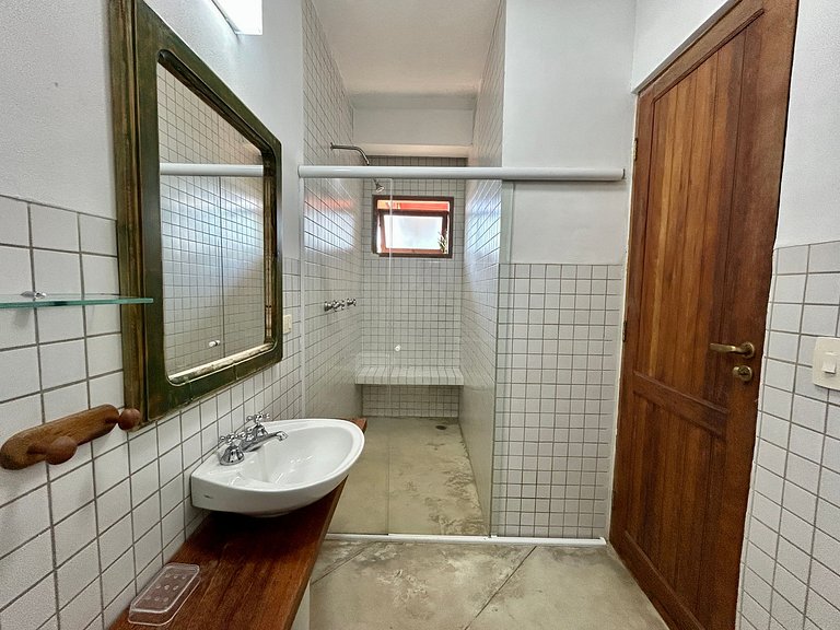 Píer, academia, sauna, piscina e churrasqueira