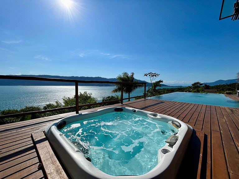 Vista incrível, conforto, piscina e churrasqueira