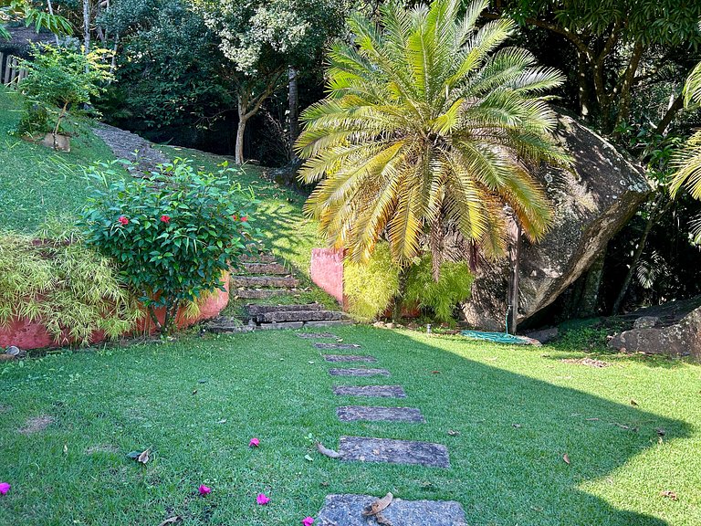 Piscina aquecida, vista mar, poucos metros da Vila