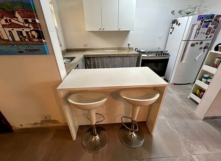 Casa em condomínio, localização incrível!