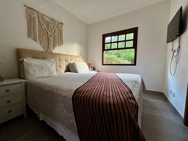 Casa em condomínio, localização incrível!