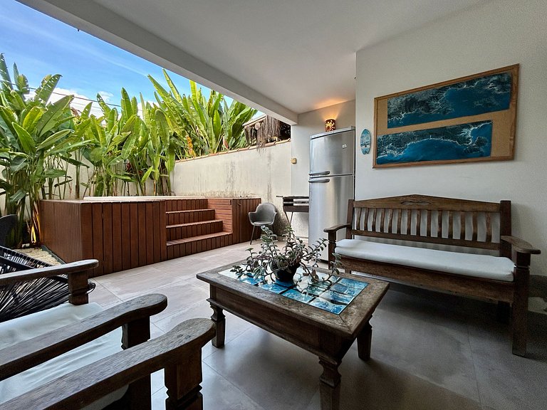 Casa em condomínio, localização incrível!