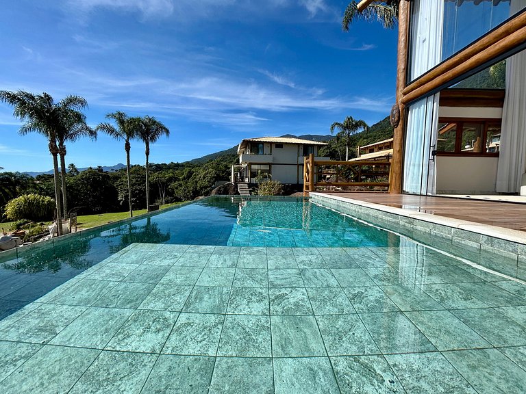 Ilhabela Greens Golf Club, piscina e churrasqueira