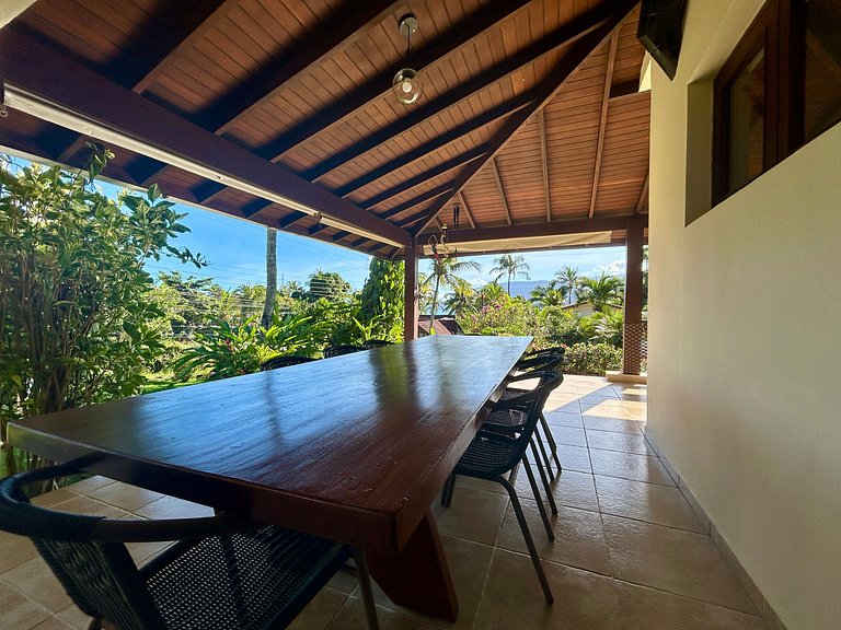 Casa em condomínio pé na areia - 40m da praia
