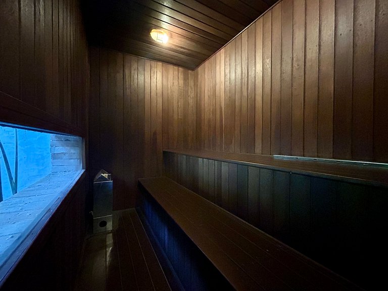 Próxima à Vila e YAC sauna, piscina, churrasqueira