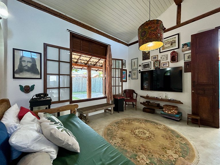 Casa à Venda no Perequê – Região Central de Ilhabela