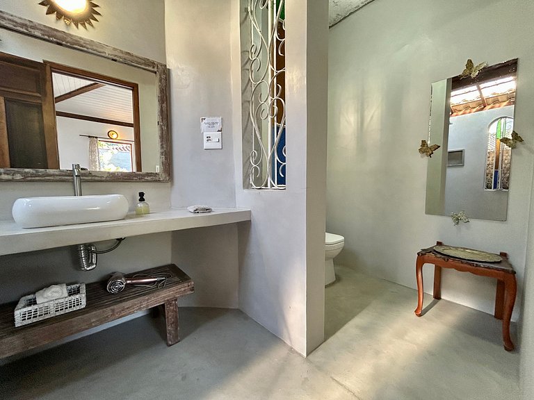 Casa à Venda no Perequê – Região Central de Ilhabela