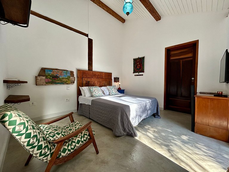 Casa à Venda no Perequê – Região Central de Ilhabela