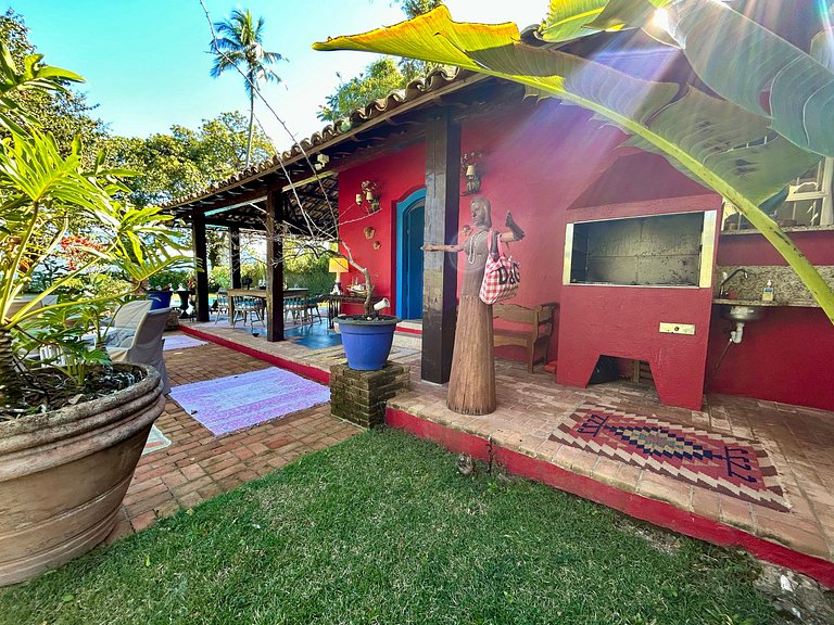 Casa pé na areia, piscina, churrasqueira e jacuzzi