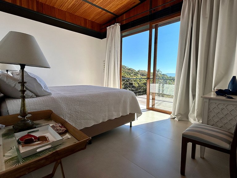 Casa nova, piscina, vista e área gourmet