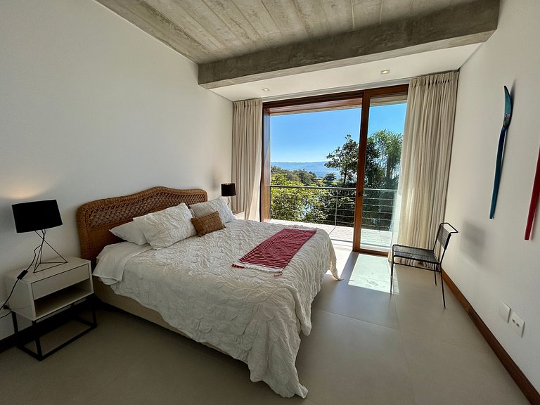 Casa nova, piscina, vista e área gourmet