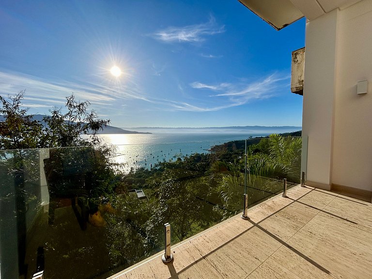 Piscina aquecida, hidro, espaço gourmet e vista