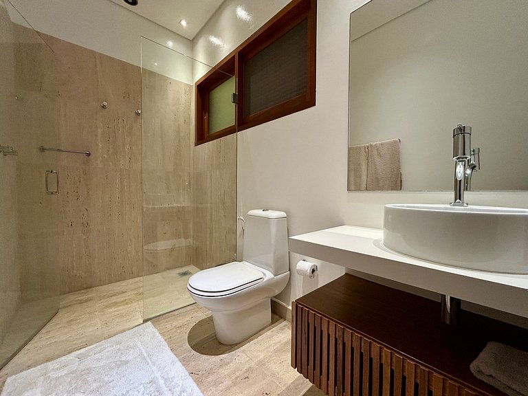 Casa Exclusiva em Ilhabela, com vista para o Yacht Club