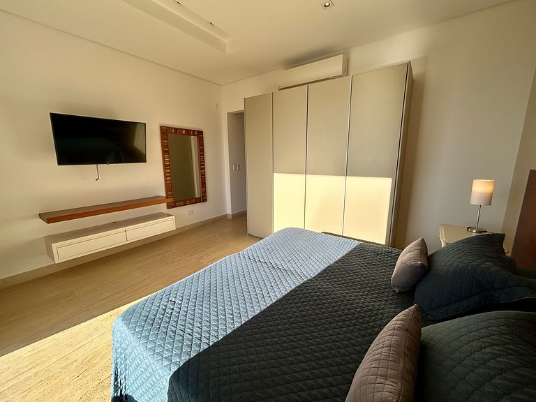 Piscina aquecida, hidro, espaço gourmet e vista