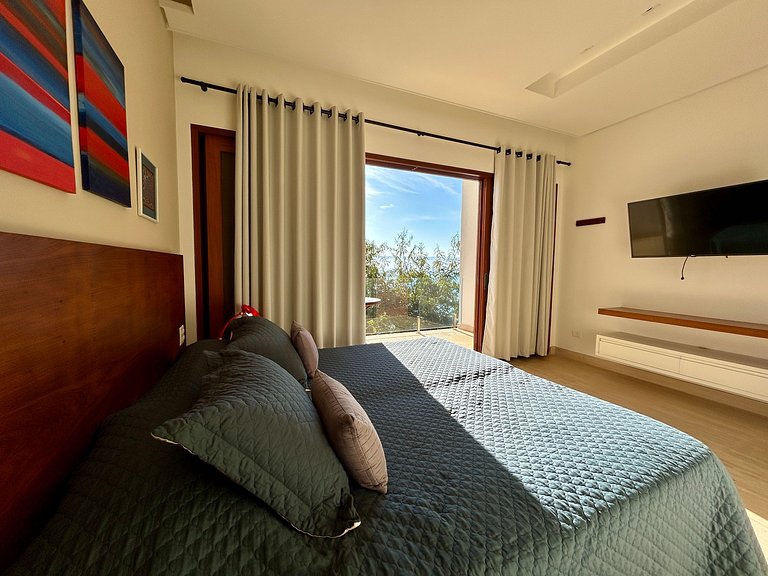 Piscina aquecida, hidro, espaço gourmet e vista