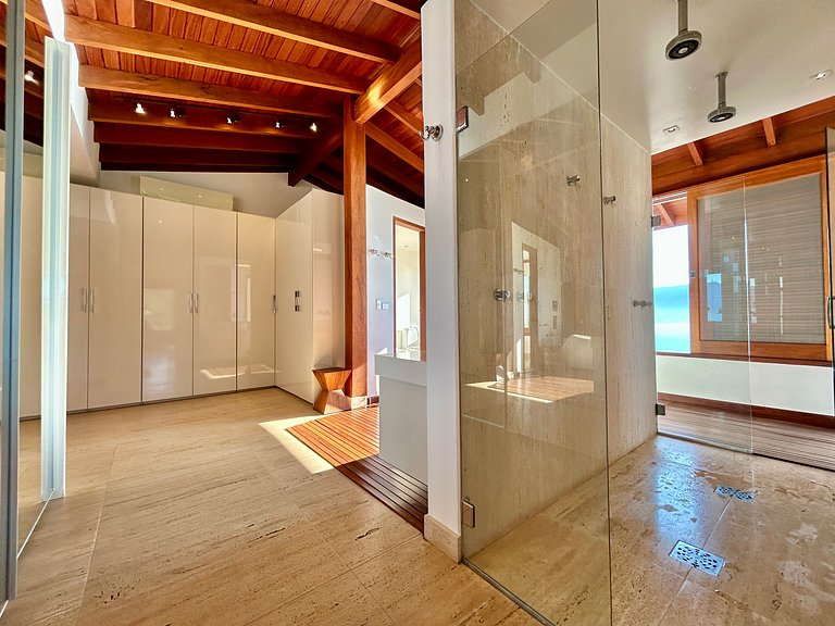 Piscina aquecida, hidro, espaço gourmet e vista