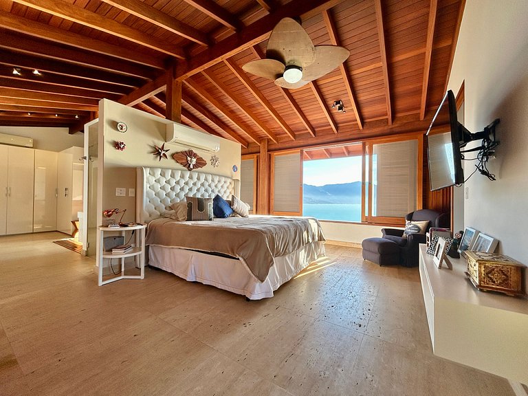 Piscina aquecida, hidro, espaço gourmet e vista