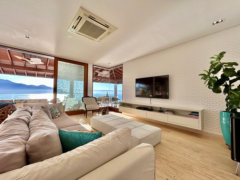 Casa Exclusiva em Ilhabela, com vista para o Yacht Club