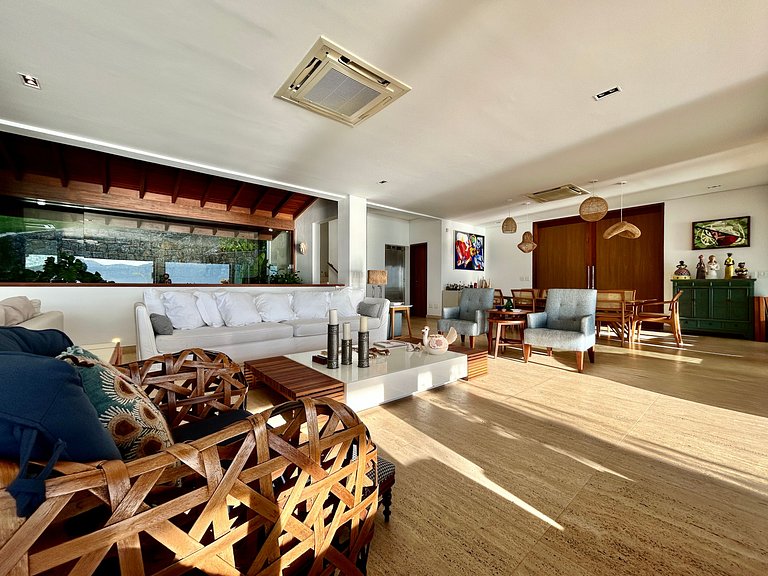 Piscina aquecida, hidro, espaço gourmet e vista