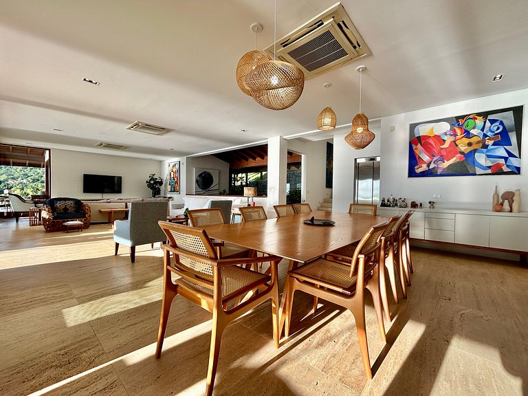 Piscina aquecida, hidro, espaço gourmet e vista