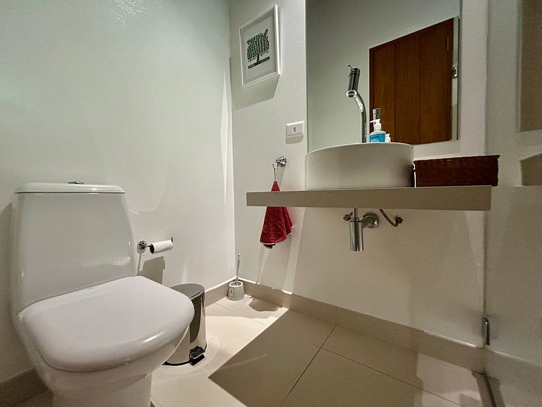 Piscina aquecida, hidro, espaço gourmet e vista