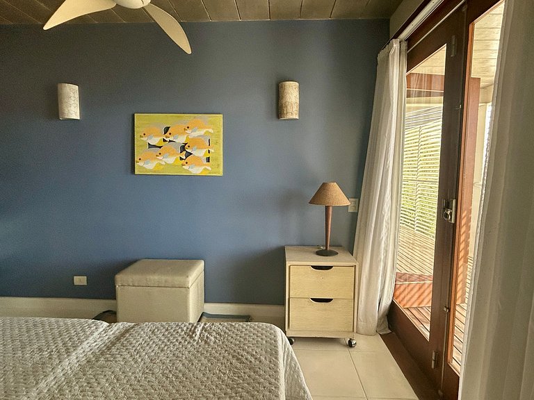 Casa em condomínio, piscina e vista espetacular
