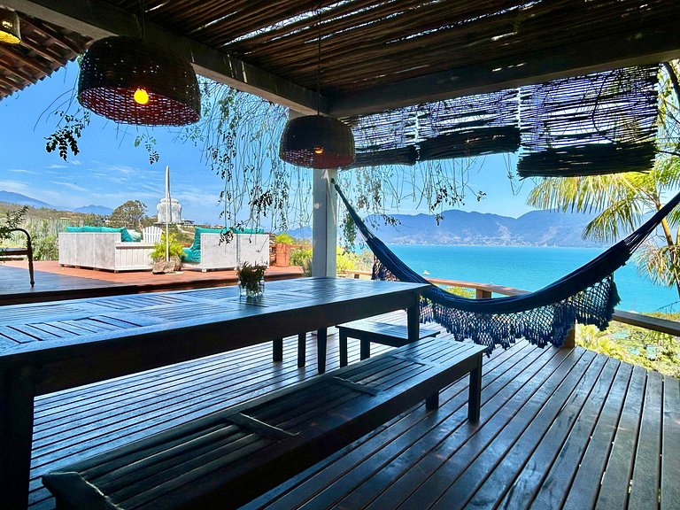 Vista deslumbrante, piscina, sauna, churrasqueira